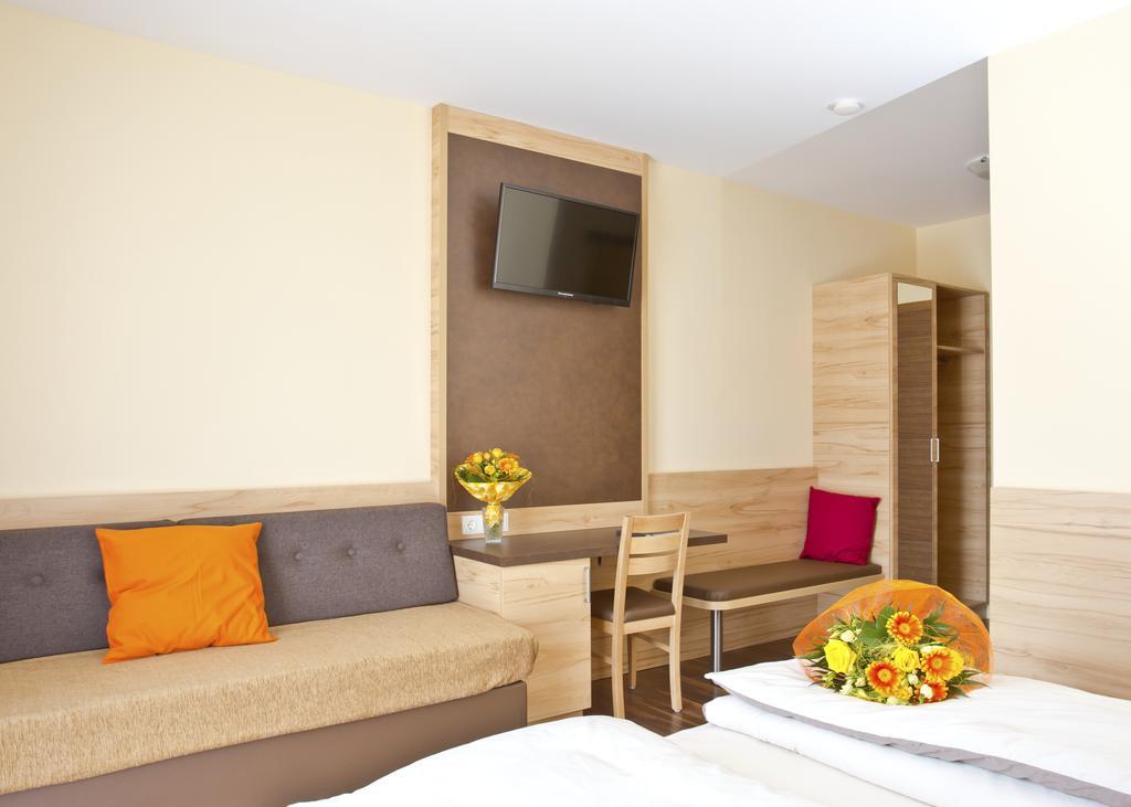 Pension Einsiedl Ottenschlag Экстерьер фото